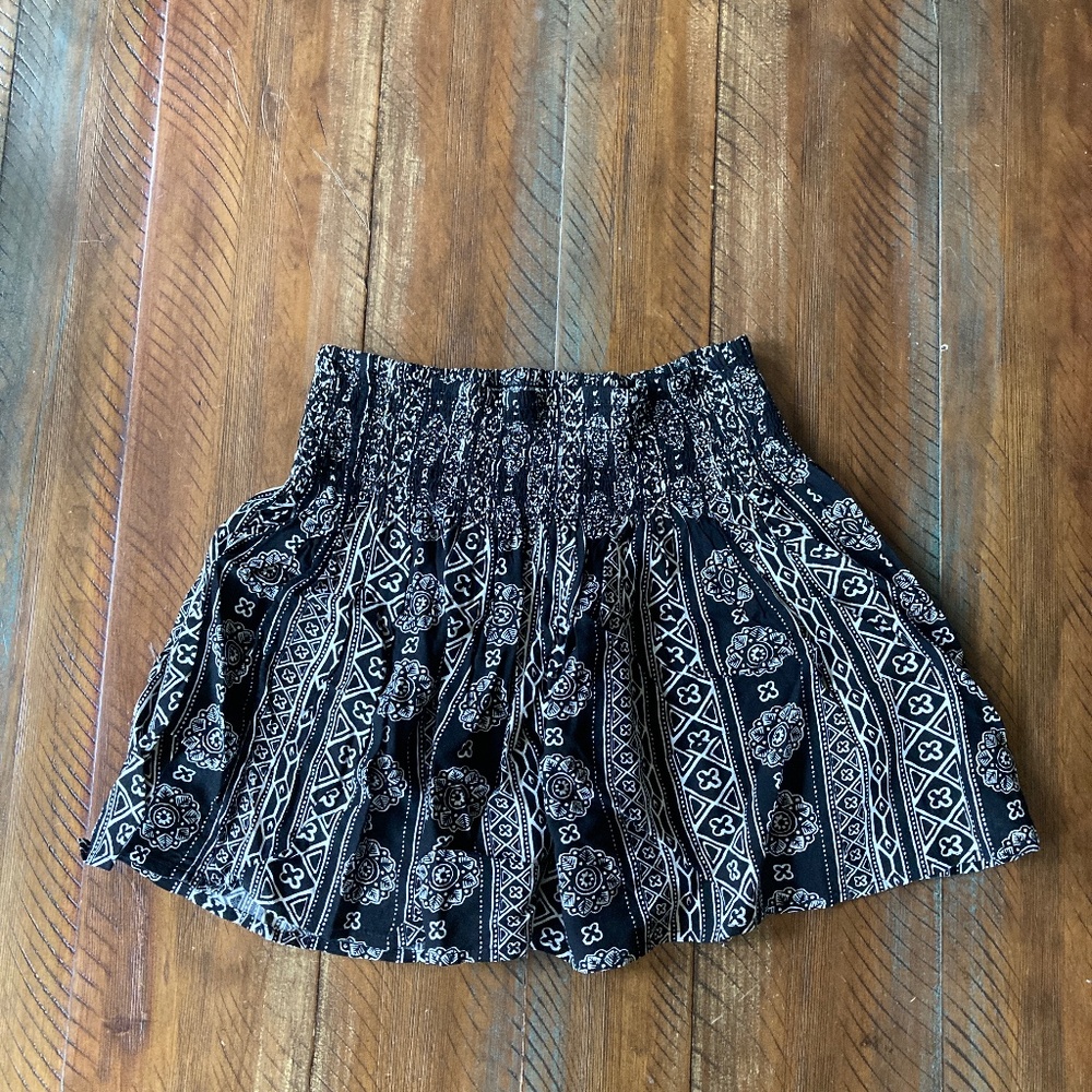 Hollister Graphic Print Shirt Medium